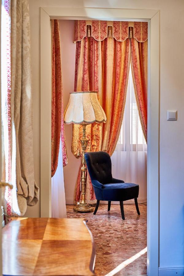 Venezianischer Palazzo Mit Kostenlosen Wlan Naehe Markusplatz ภายนอก รูปภาพ